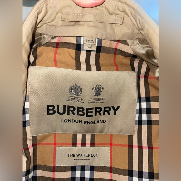 BURBERRY WATERLOO HERITAGE LONG TRENCH - Picture 8 of 16